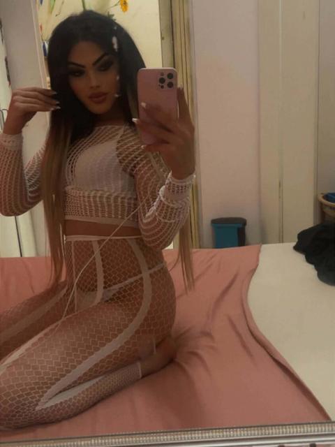 TS Mia 🍆
